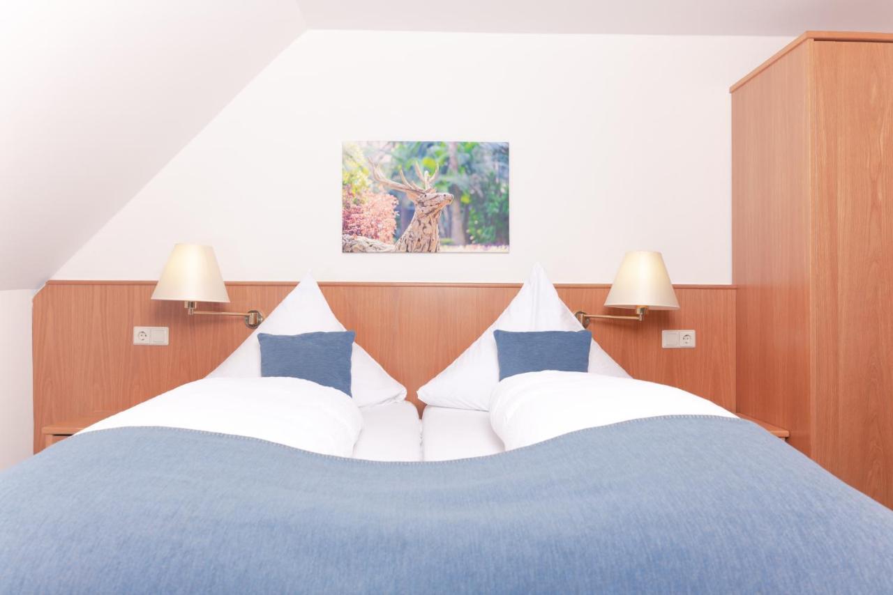 Genusshotel Hirschen - Erholung im Grünen  Sallneck Exterior foto